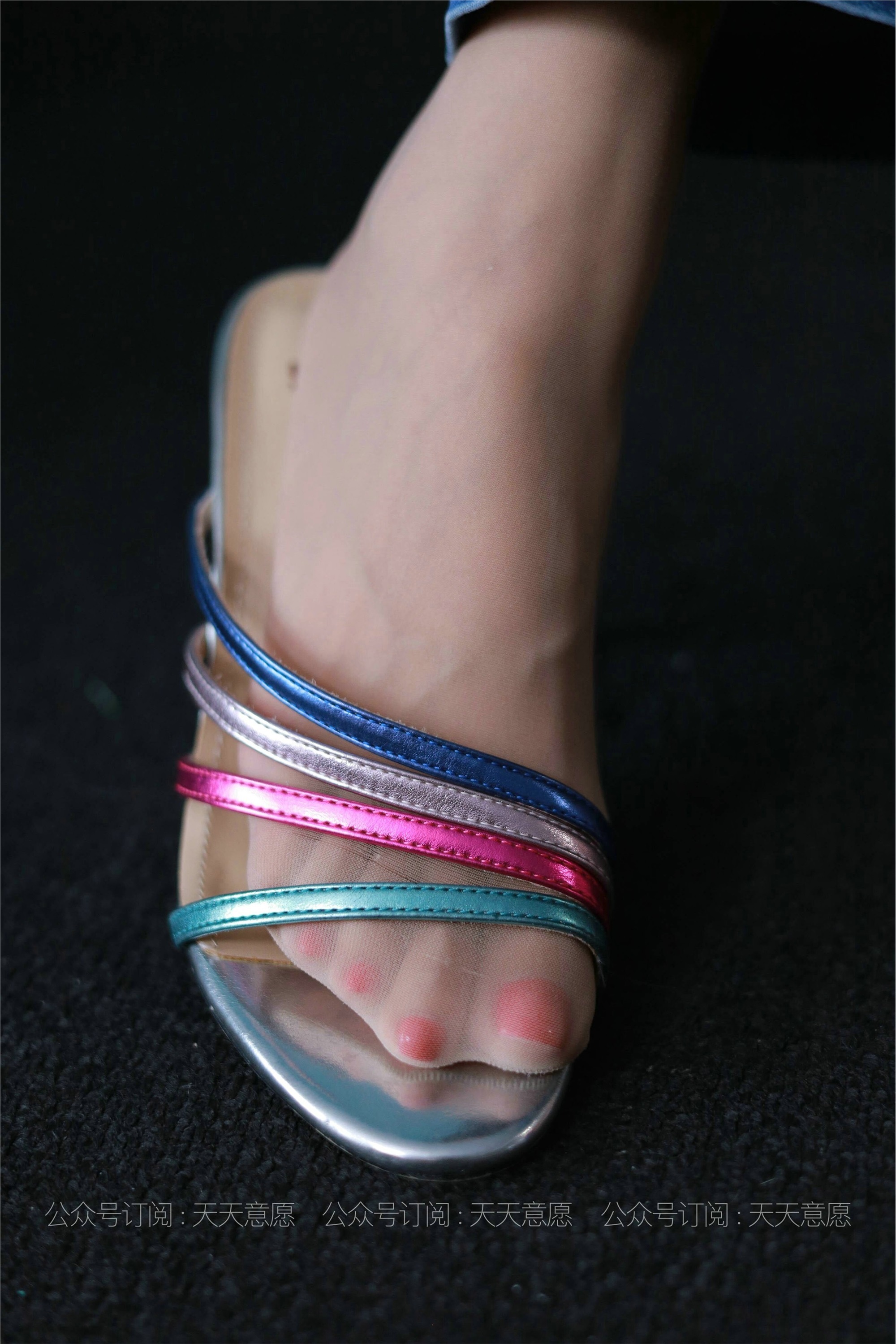 IESS异思趣向  2021.08.04 丝享家879：美子《美背库里丝》